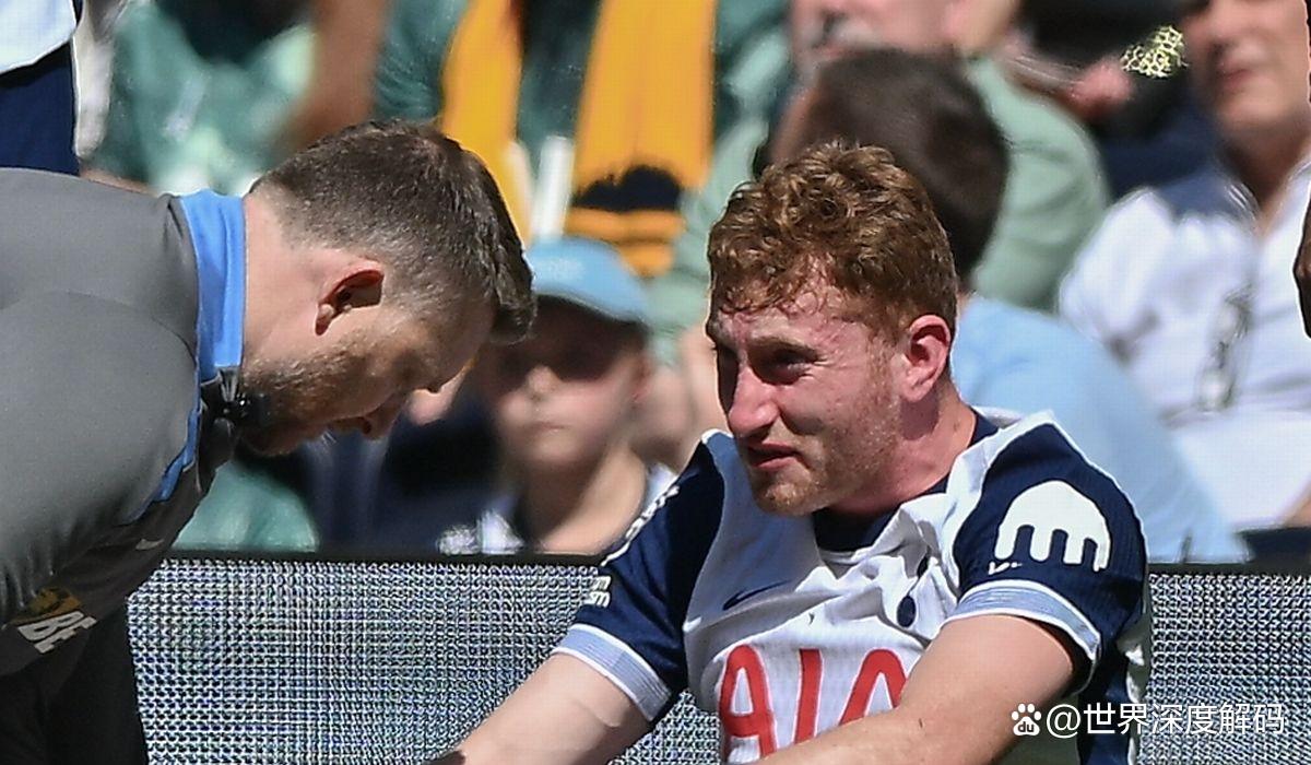 球天下体育直播-曼联后卫组合